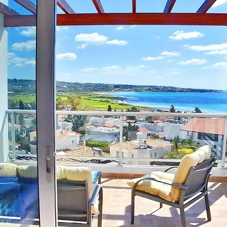 Villa Valentina Coral Bay
