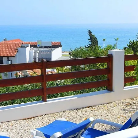 Valentina Villa Coral Bay
